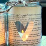 Barattolo con pagina di un libro
