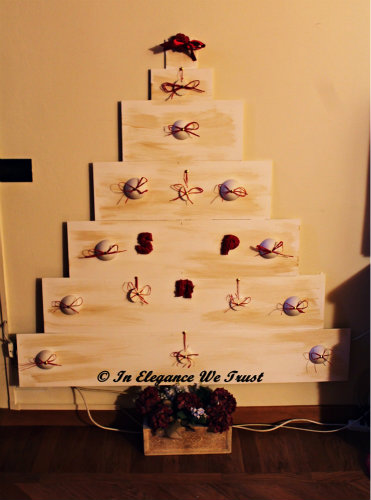 Albero Di Natale Legno.Come Costruire Un Albero Di Natale In Legno In Stile Shabby Chic Arredamento Provenzale