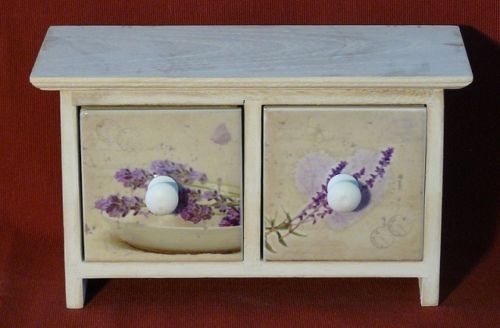 cassettiera decorazioni fiori lavanda