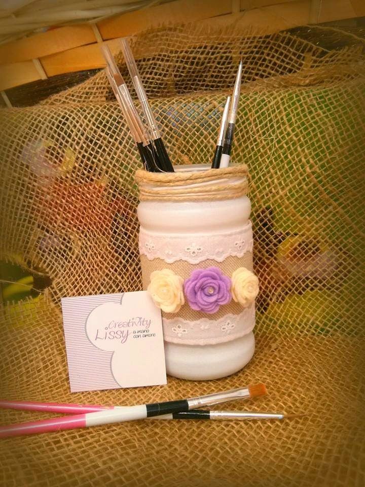 portapenne fiori dettagli corda e pizzo