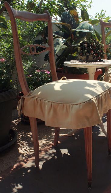 sedia tessuto color pastello