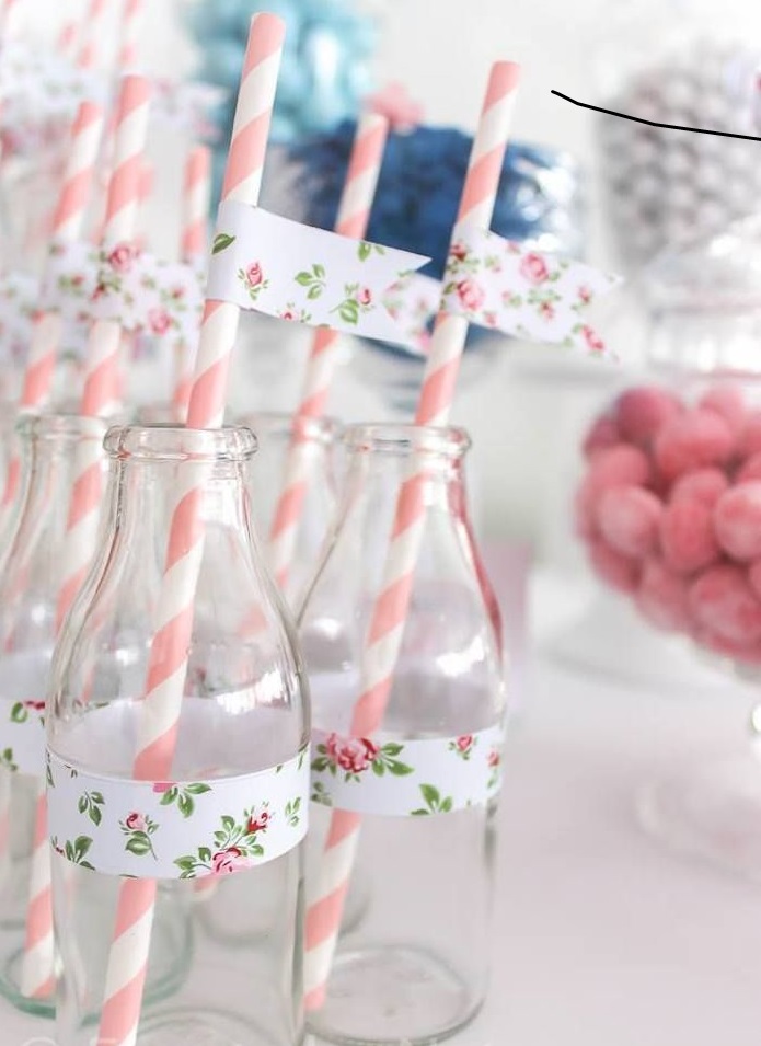 bottiglie-porta-cannucce