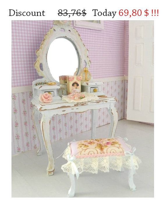 specchio-decorazioni-dettagli-oro