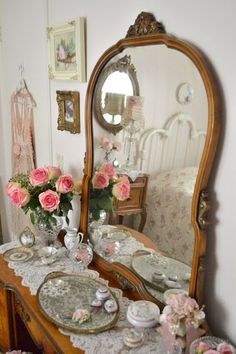 toilette-specchio-grande-cornice