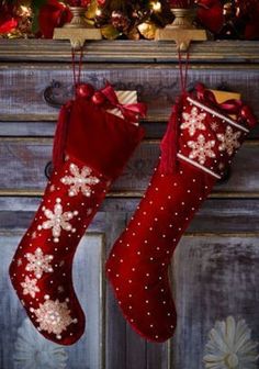 calze-befana-bianco-rosso