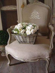 cesta-fiori-poltrona