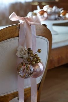 palline-natale-sedie