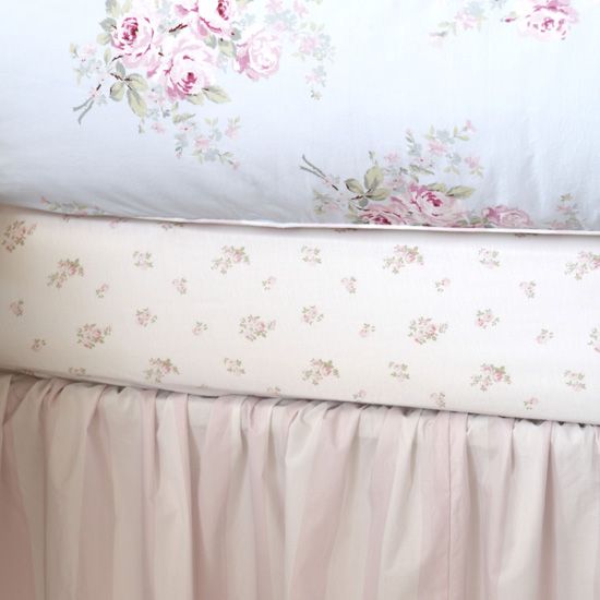 materasso-fiori-rachel-ashwell