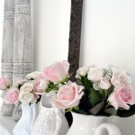 vasi-bianchi-fiori-rosa