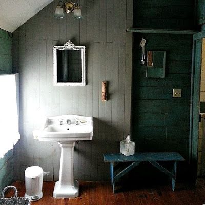 bagno-pareti-legno-rachel-ashwell