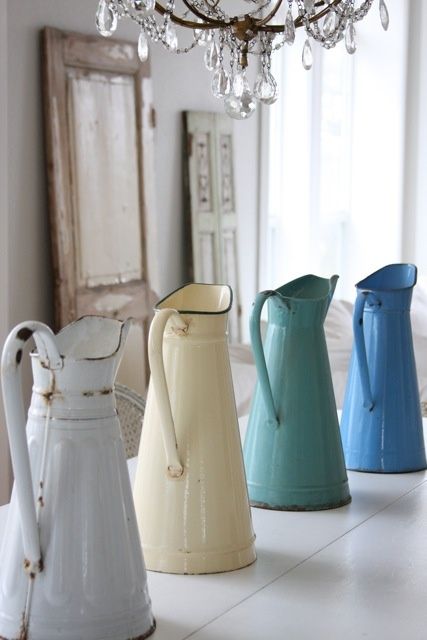 brocche-bianche-azzurre