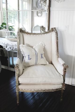 cuscino-poltrona-iniziali