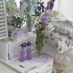 fiori-viola-comodino