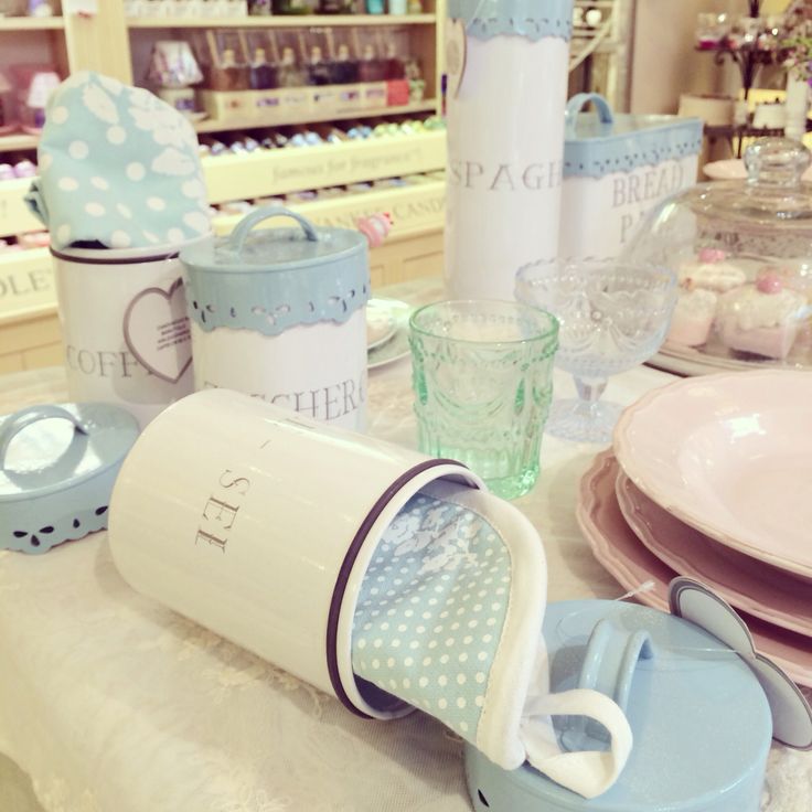 barattoli-tappo-azzurro