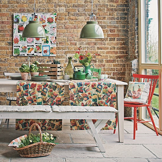 sala-da-pranzo-lampade-verdi