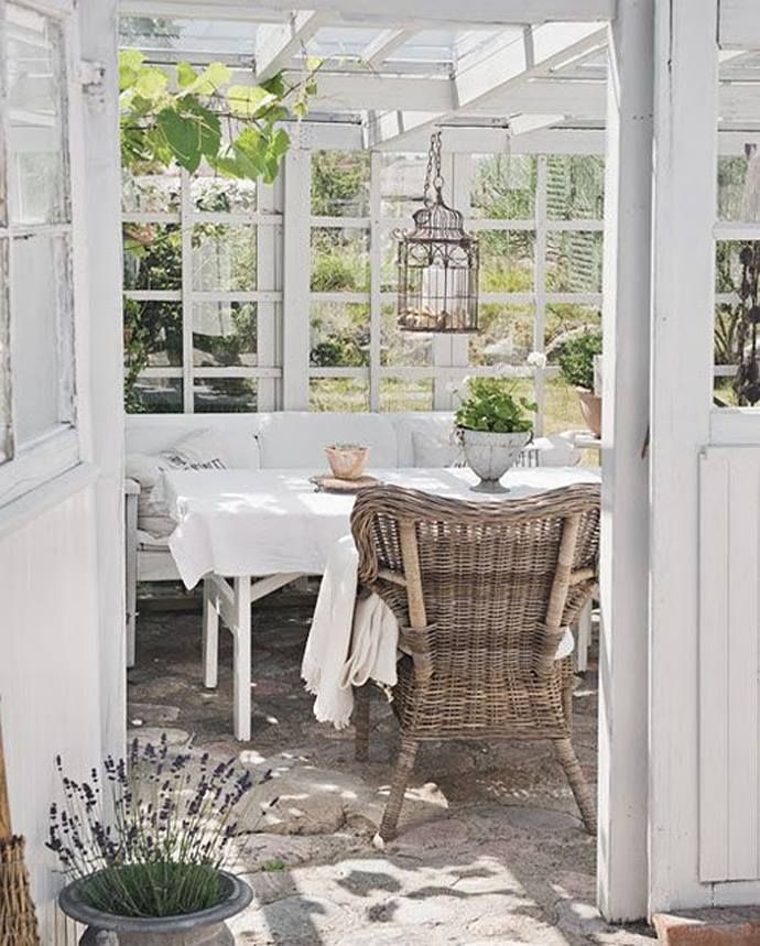 colazione-veranda-shabby-chic