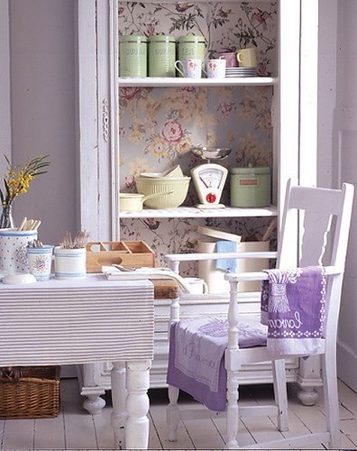 pareti-tavolo-lavanda