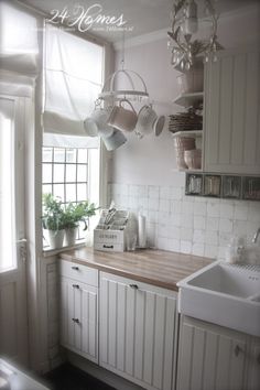 legno-piano-lavandino