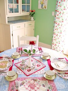 apparecchiatura colazione