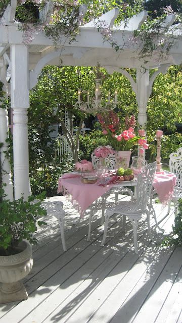colazione gazebo rosa