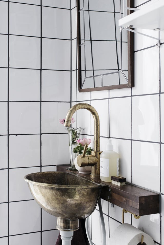 bagno pareti quadri